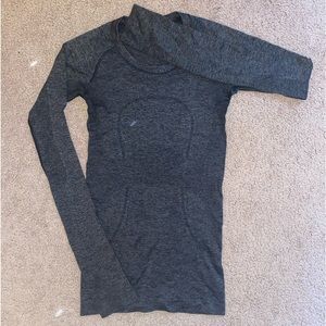 Lululemon Swiftly Tech Long Sleeve